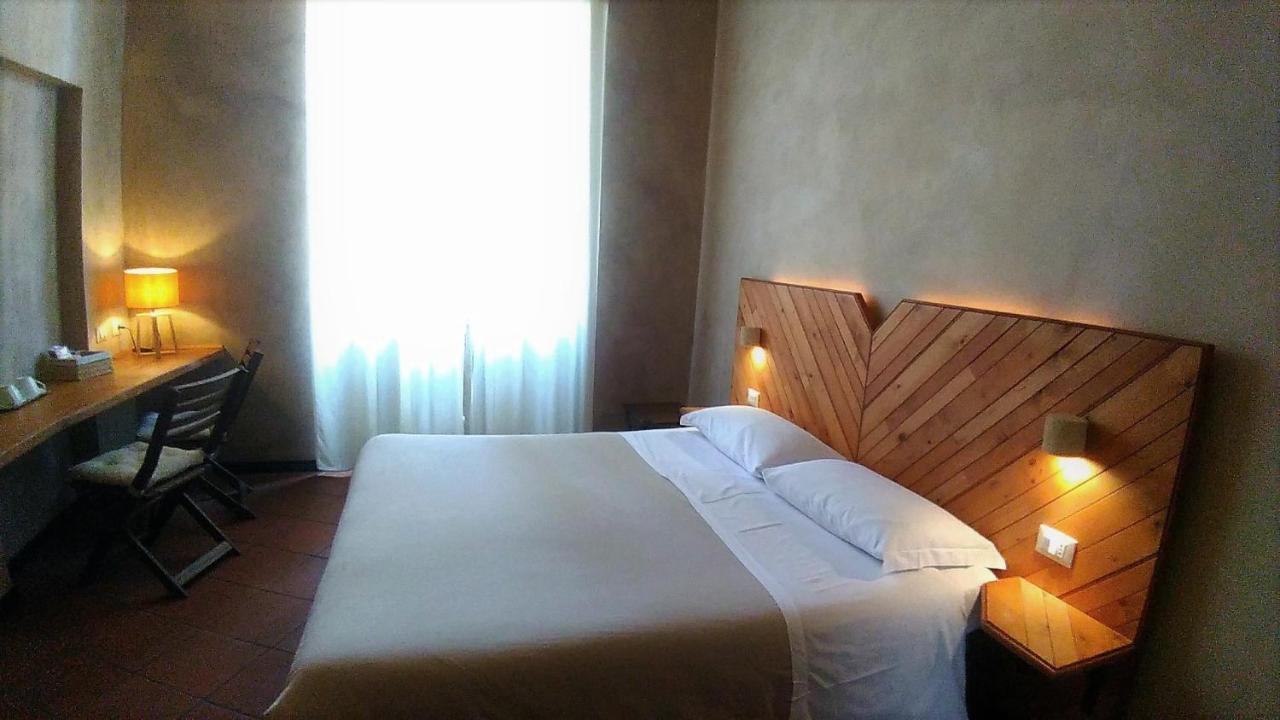 Folia Hotel Roma Ngoại thất bức ảnh