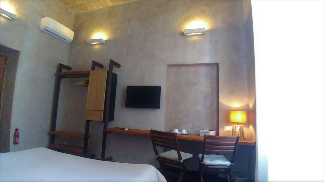 Folia Hotel Roma Ngoại thất bức ảnh
