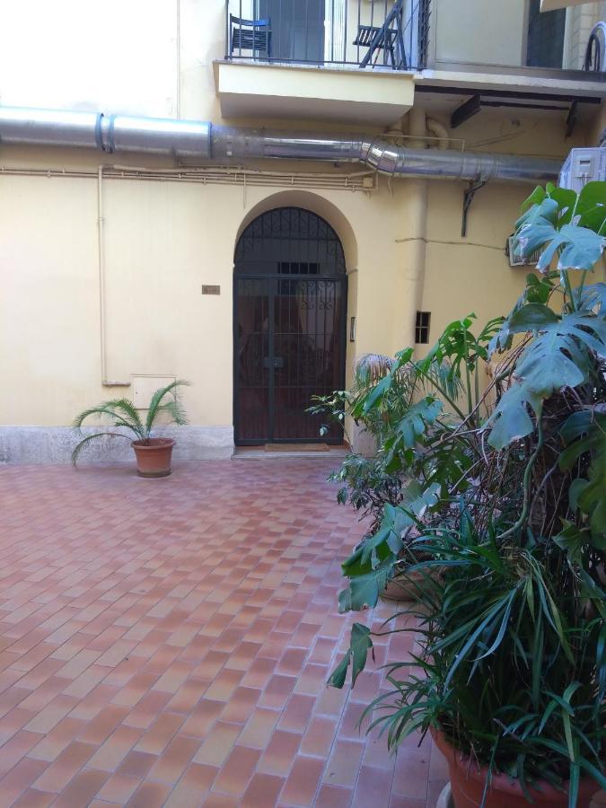 Folia Hotel Roma Ngoại thất bức ảnh